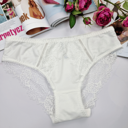 Majtki-koronkowe-Kora-ecru-2.png