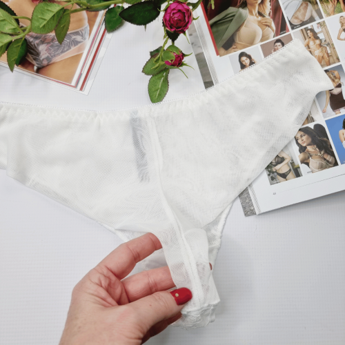 Brazyliany-wysoki-stan-z-ozdobnymi-paseczkami-siateczka-Jessica-ecru-2 (2).png