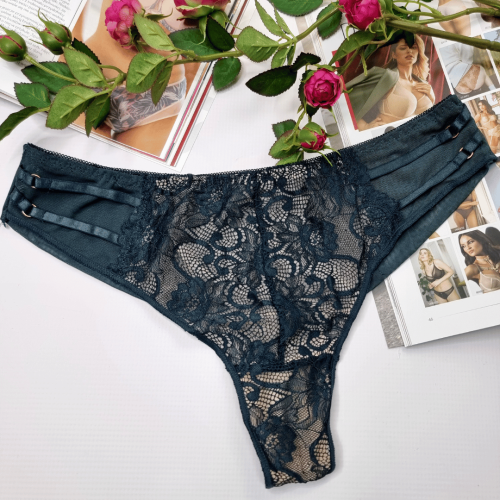 Brazyliany-wysoki-stan-z-ozdobnymi-paseczkami-siateczka-Jessica-butelkowa-zielen-2 (1).png