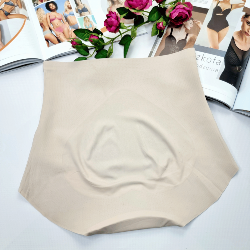 Majtki-wyszczuplajace-wysoki-stan-z-efektem-uwydatnienia-posladkow-GRACE-bezowy-2 (1).png