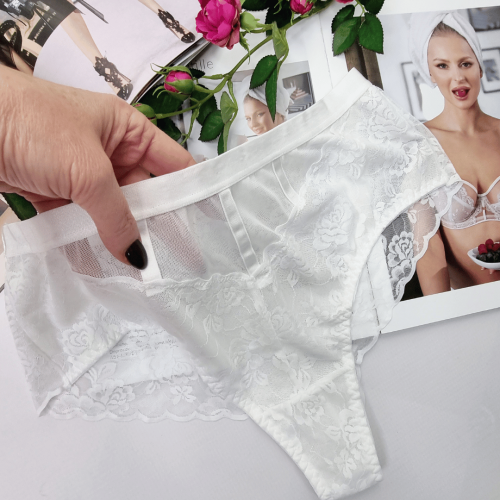 Brazyliany koronkowe z siateczką wysoki stan Gracjana No.2 ecru