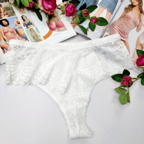 Stringi koronkowe z wysokim stanem Francesca biały 4