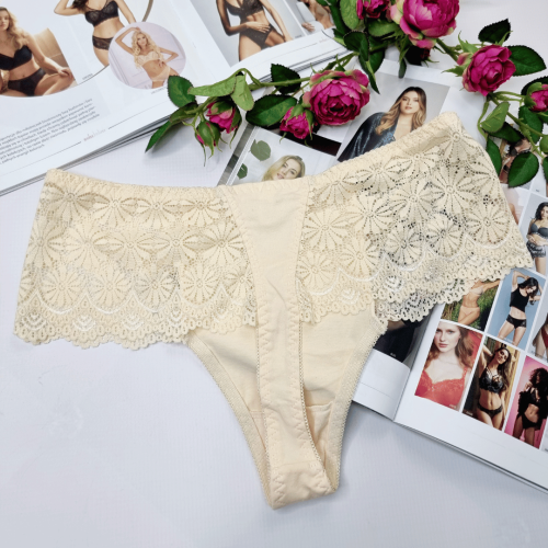 Stringi bawełniane z wysokim stanem plus size KONSTANCJA cielisty 3