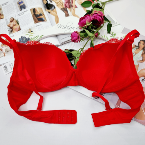 Biustonosz koronkowy push-up dwukierunkowy IVANKA czerwony 3