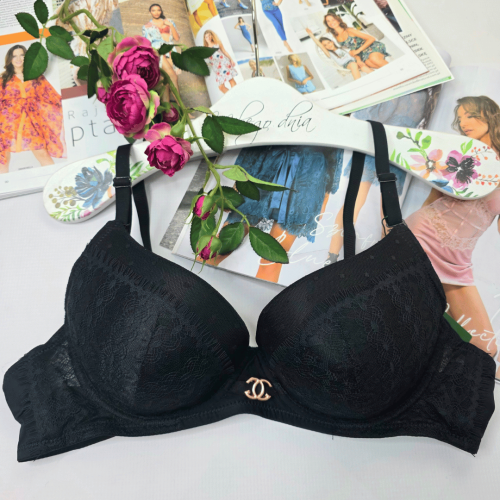 Biustonosz koronkowy push-up KAMILA czarny 1