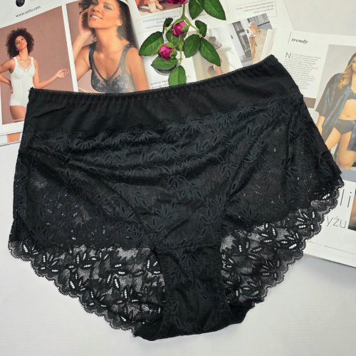 Majtki bawełniane koronkowe wysoki stan plus size IGA czarny 1