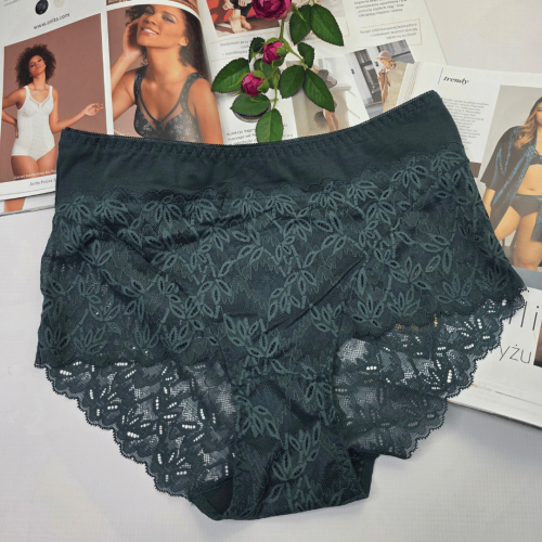 Majtki bawełniane koronkowe wysoki stan plus size IGA butelkowa zieleń 1