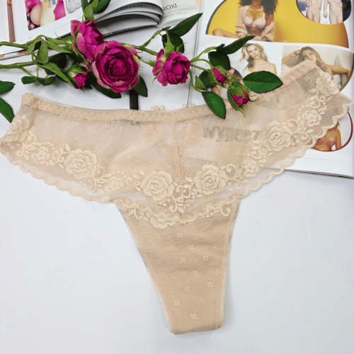 Stringi z haftowanej siateczki wysoki stan z ozdobnym tyłem plus size MARSELA cielisty 3