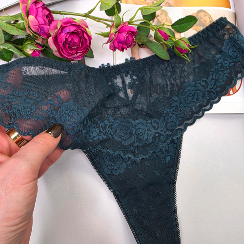 Stringi z haftowanej siateczki wysoki stan z ozdobnym tyłem plus size MARSELA butelkowa zieleń 4