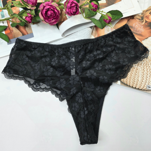 Stringi koronkowe z siateczką wysoki stan plus size ANGELINA czarny 1