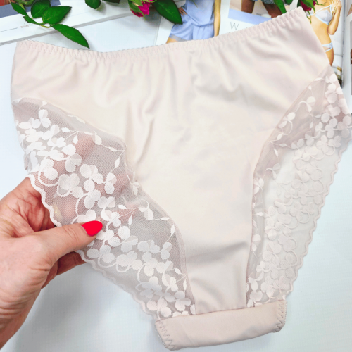 Majtki koronkowe premium wysoki stan plus size APOLONIA pudrowy różowy 3