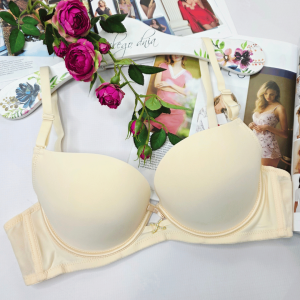 Biustonosz gładki push-up FELICJA cielisty