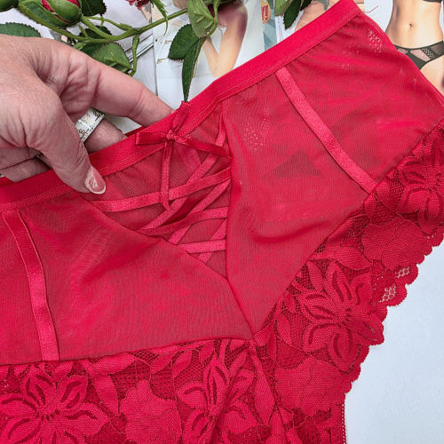 Brazyliany koronkowe wysoki stan z imitacją przewiązania plus size KAREN czerwony 3