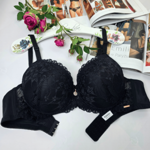 Biustonosz koronkowy mały push-up HORTENSJA czarny