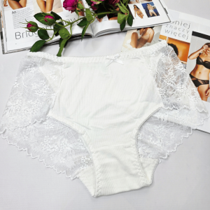 Majtki z bawełny prążkowanej z koronką plus size OKSANA ecru