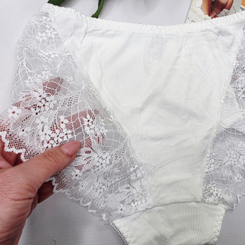 Majtki z bawełny prążkowanej z koronką plus size OKSANA ecru 3
