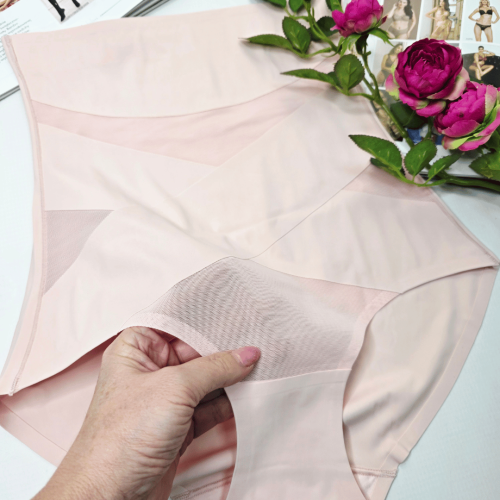 Majtki wyszczuplające brzuch bezszwowe wysoki stan plus size SARA no.3 pudrowy 5