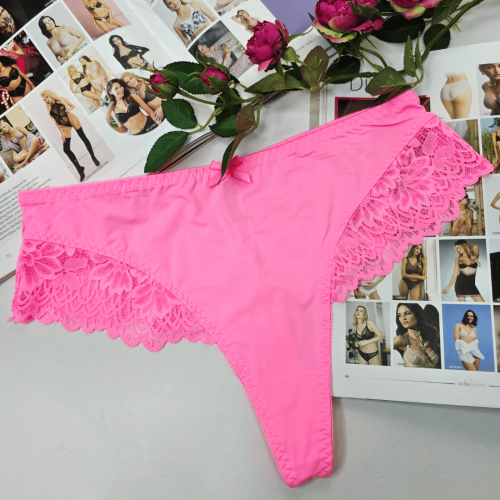 Stringi z wysokim stanem plus size Żaklina neonowy róż 1