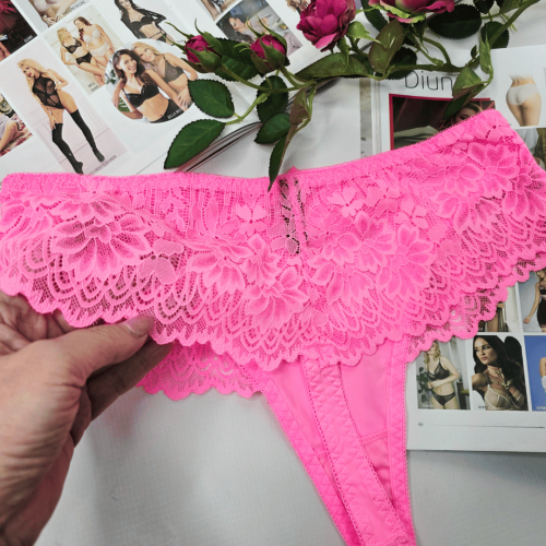 Stringi z wysokim stanem plus size Żaklina neonowy róż 2