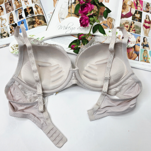 Biustonosz koronkowy push-up łapka z koronką wzdłuż ramiączek SABRINA beżowy 3