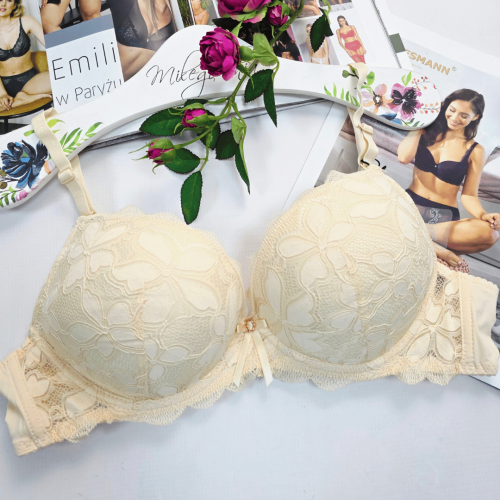 Biustonosz koronkowy push-up łapka LETYCJA beżowy 1