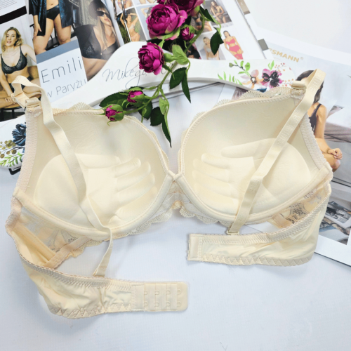 Biustonosz koronkowy push-up łapka LETYCJA beżowy 3