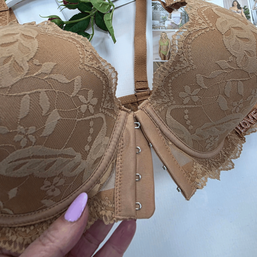 Biustonosz zapinany z przodu koronkowy RITA capucino 1