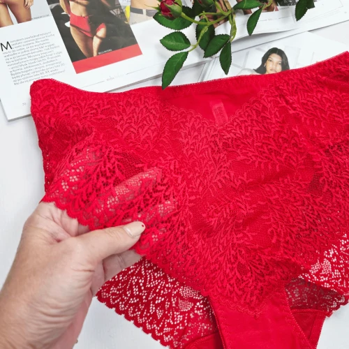 Majtki bawełniane koronkowe wysoki stan plus size KLARA czerwony 2