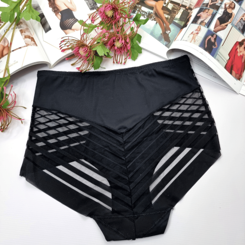 Majtki-laserowo-ciete-z-siateczka-wysoki-stan -Odette-czarny-4.png